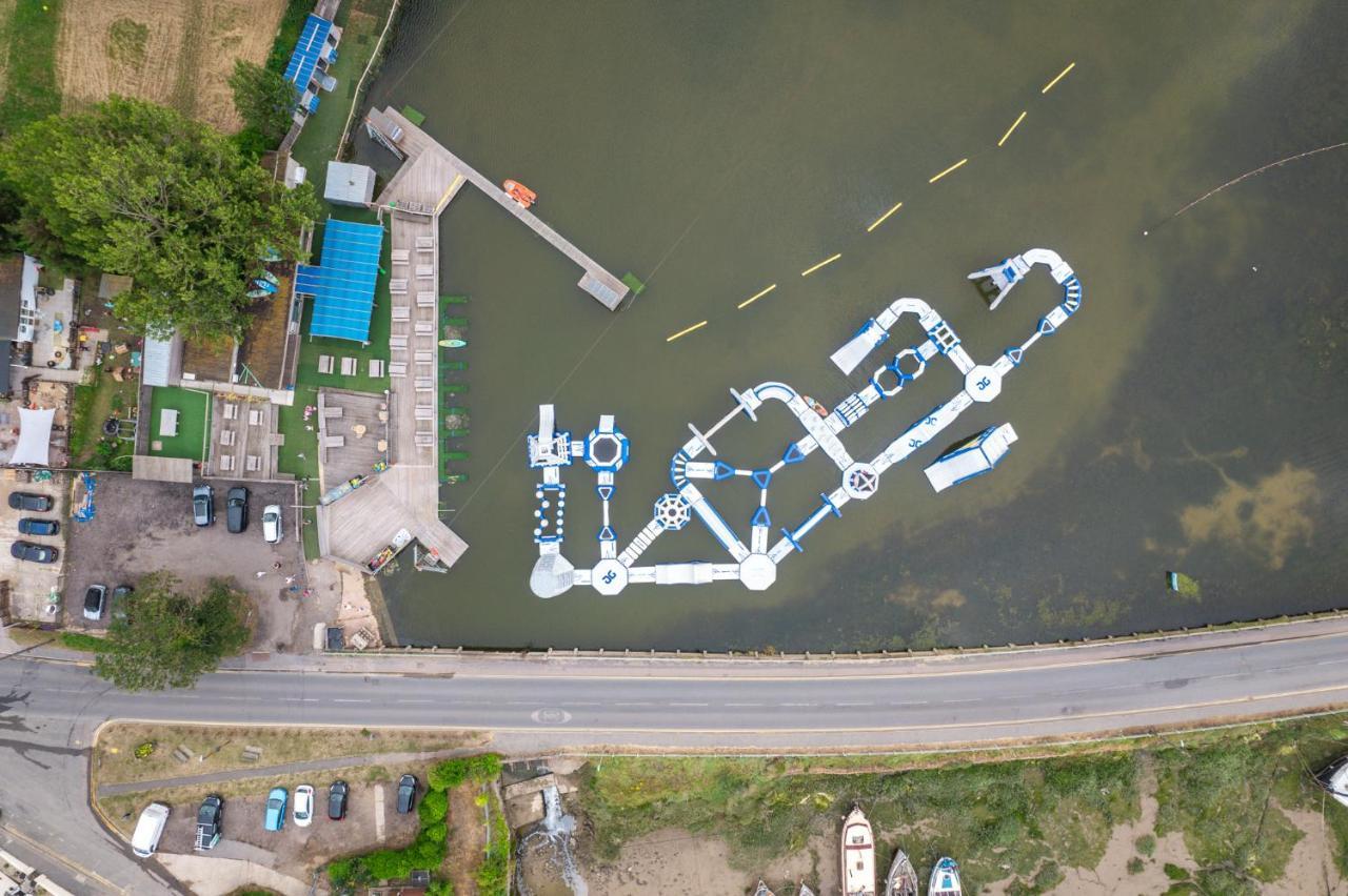 Mill Dam Lake House Saint Osyth Екстер'єр фото