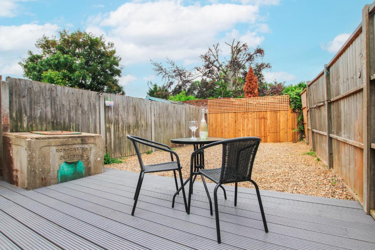 Mill Dam Lake House Saint Osyth Екстер'єр фото